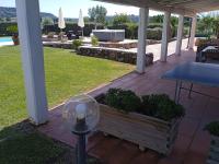 A garden outside Villa in Campagna con Piscina Privata