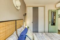 Posteľ alebo postele v izbe v ubytovaní La petite venise Empuriabrava Solarium Vue Mer, 2 Terrasses Clim Parking free Oc keys
