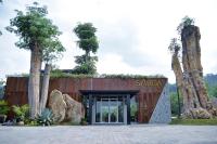 Сад в Sarga Earthing Resort