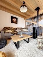 Część wypoczynkowa w obiekcie Chalet Le Méan-Martin