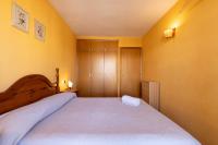 Postel nebo postele na pokoji v ubytování PARADIS 2 Planet Costa Dorada