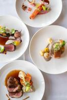 Φαγητό σε αυτό το ξενοδοχείο ή κάπου εκεί κοντά