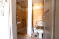 Kúpeľňa v ubytovaní Bikakis Family Apartments