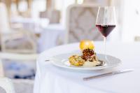 Jídlo v hotelu nebo okolí