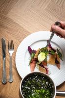 Jídlo v hotelu nebo okolí