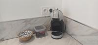 a blender sitting on the floor in a kitchen at CHEZ LALLA in Marseille