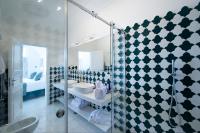 Villa Francesco Luxury Suitesにあるバスルーム