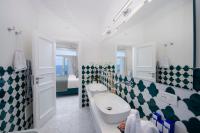 Villa Francesco Luxury Suitesにあるバスルーム