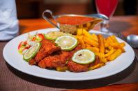 Jídlo v hotelu nebo okolí