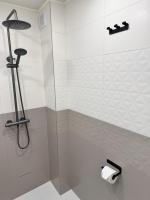 Koupelna v ubytování Premium Suites