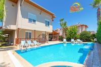 Bazén v ubytování Paradise Town Villa Belmaria nebo v jeho okolí