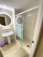 Koupelna v ubytování Apartamentos Carmela