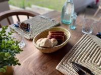 Jídlo v hotelu nebo okolí