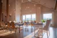 Hotel Szerokie Wody Sea & Sand Ustkaにあるシーティングエリア