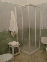 A bathroom at Le Tre Rose di Maria