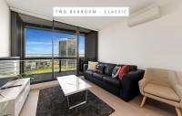 Melbourne Lifestyle Apartments - Best Views on Collinsにあるシーティングエリア