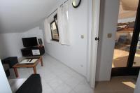TV a/nebo společenská místnost v ubytování Rooms and Apartment Luana