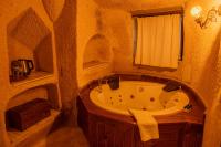 Koupelna v ubytování Carmin Cave Hotel