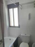 A bathroom at SANTA PAULA CENTRO JUNTO CATEDRAL center