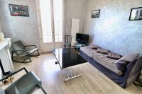 Posedenie v ubytovaní Le Bercail : Apt avec balcon et parking, vue phare!