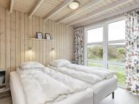 Postel nebo postele na pokoji v ubytování Luxury Retreat with Sea View - By Traum Ferienwohnungen