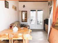 Część wypoczynkowa w obiekcie "Charmante maison proche plage pour 4 pers. à La Tranche sur Mer avec jardin et parking privé" - FR-1-357-296