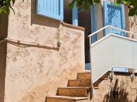 Plan piętra w obiekcie Appartement Hyères : 2 pièces, jardin privé, proche plage et port, WIFI, parking - FR-1-335-161