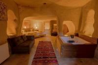 Posezení v ubytování Carmin Cave Hotel