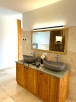 Kúpeľňa v ubytovaní Ferienvilla Joachimsberg mit Swimspa und Sauna