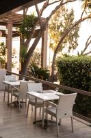 Imagem da galeria de Black & White Boho Resort em Melíssion