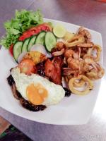 Mâncare la sau în apropiere de acest hotel