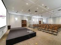 Mercure Guarulhos Aeroportoにあるビジネスエリアまたは会議室