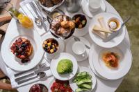 Φαγητό σε αυτό το ξενοδοχείο ή κάπου εκεί κοντά