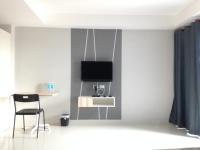 TV a/nebo společenská místnost v ubytování Ploen Ploen Residence