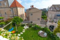 Zahrada ubytování Apartments Regjo