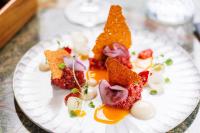 Jídlo v hotelu nebo okolí