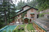 Kudrat - A Boutique Homestay- Tirthan Valleyの敷地内または近くにあるプール