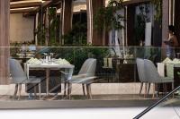 Een zitgedeelte bij Concorde Luxury Resort & Casino