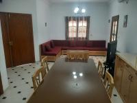 Posezení v ubytování Maison Villa Sousse Chott-Meriem, jardin arboré, 400 m de la plage