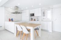Kuchyň nebo kuchyňský kout v ubytování Veracruz 17-B Deluxe Apartament Levante Beach