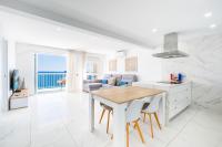 Kuchyň nebo kuchyňský kout v ubytování Veracruz 17-B Deluxe Apartament Levante Beach