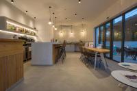 Køkken eller tekøkken på SERENITY LUXURY HOTEL AGRILIA