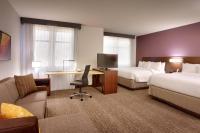 Residence Inn by Marriott Flagstaffにあるベッド