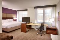 Residence Inn by Marriott Flagstaffにあるベッド