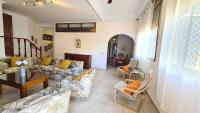 Posezení v ubytování Sunny Beach Aloha Apartment