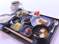 Φαγητό σε αυτό το ξενοδοχείο ή κάπου εκεί κοντά