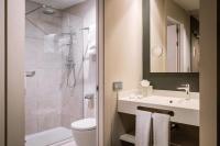 Koupelna v ubytování Hotel SB Plaza Europa