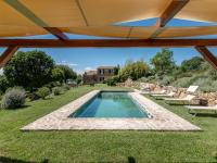 Bazén v ubytovaní Holiday Home Montecavallo by Interhome alebo v jeho blízkosti
