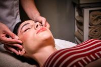 Kúpele alebo wellness v ubytovaní Castello Di Postignano Relais