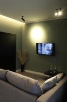 Gate 16 Room Napoliにあるテレビまたはエンターテインメントセンター